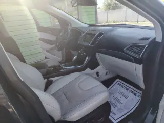 2015 Ford Edge