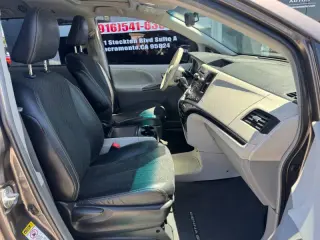 2014 Toyota Sienna