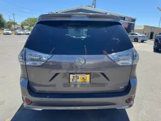 2014 Toyota Sienna