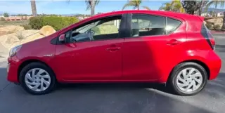 Toyota Prius C 2017