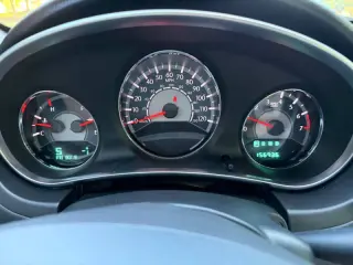 Chrysler 200 2011
