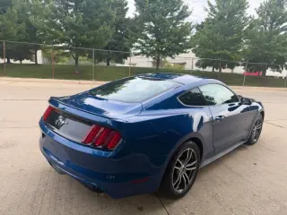 Ford Mustang 2017