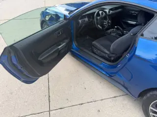 Ford Mustang 2017