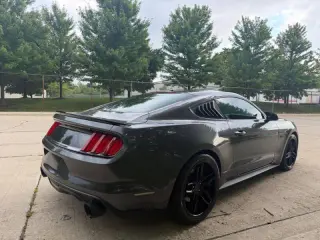 Ford Mustang 2017