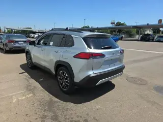 Toyota Corolla Cross 2026 XLE 4dr Crossover