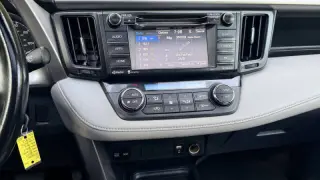 Toyota RAV4 2017