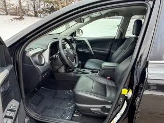 Toyota RAV4 2017
