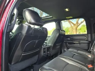 RAM 2500 MEGA CAB ( Diesel )