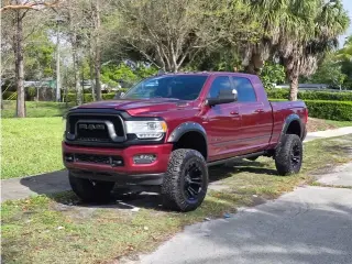 RAM 2500 MEGA CAB ( Diesel )