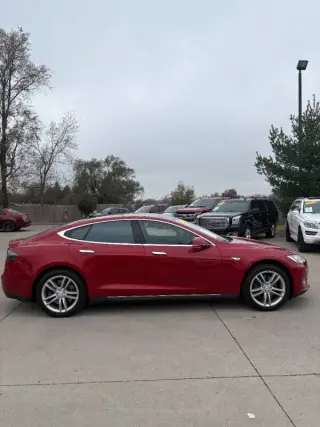 Modelo Tesla S 2014