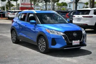 Nissan Kicks SV 2024
