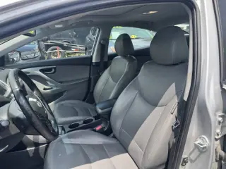 Hyundai Elantra 2013