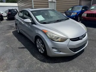 Hyundai Elantra 2013