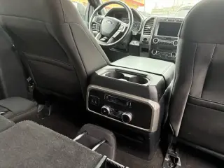 Ford Expedition 2020