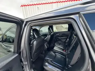 Jeep Cherokee 2017 🚙