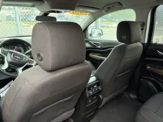 2020 GMC Acadia