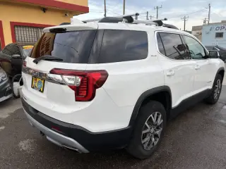 2020 GMC Acadia