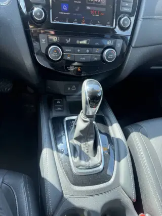 Nissan Rogue 2020