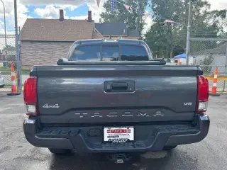 Toyota Tacoma 2023