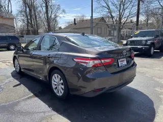 Toyota Camry 2019