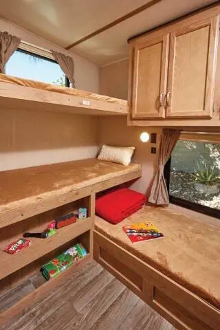2020 Winnebago Mini 29RBH