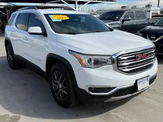 2017 GMC Acadia