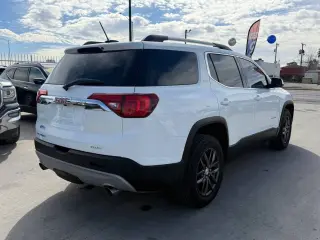 2017 GMC Acadia