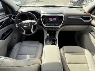 2017 GMC Acadia
