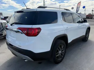 2017 GMC Acadia