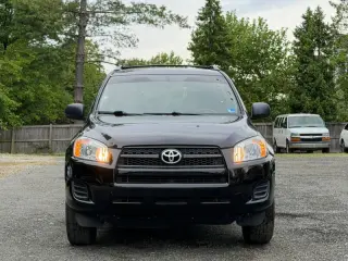 Toyota RAV4 2011