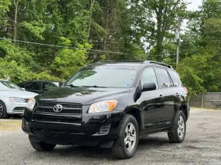 Toyota RAV4 2011