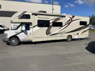 Ford E-Series 2018