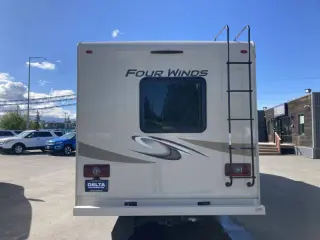 Ford E-Series 2018