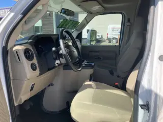 Ford E-Series 2018