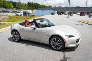 Mazda MX-5 Miata 2023 Grand Touring 2dr Convertible 6M