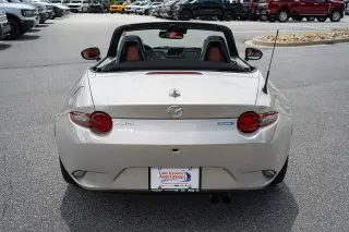 Mazda MX-5 Miata 2023 Grand Touring 2dr Convertible 6M