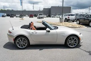 Mazda MX-5 Miata 2023 Grand Touring 2dr Convertible 6M