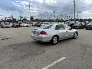 Honda Accord 2006