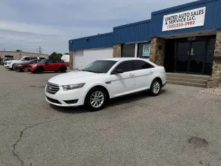 Ford Taurus 2015
