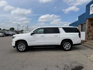 Chevrolet Suburban 2023