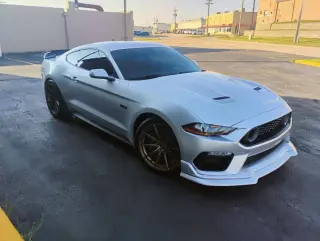 Ford Mustang 2019