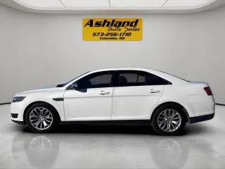 2017 Ford Taurus