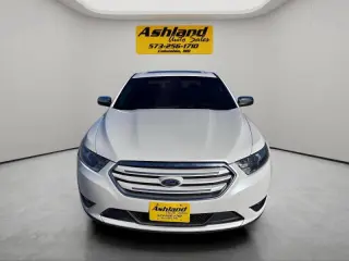 2017 Ford Taurus