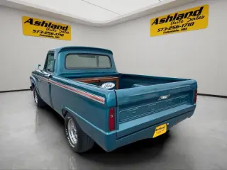 Ford F-100 1966