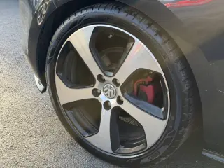 2016 Volkswagen Golf GTI