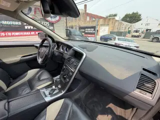 Volvo XC60 2012