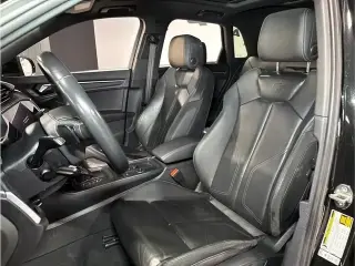 2022 Audi Q3 45 TFSI S line Pr