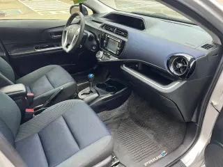 2017 Toyota Prius c