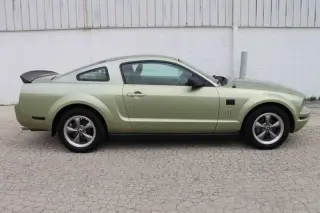 Ford Mustang 2006