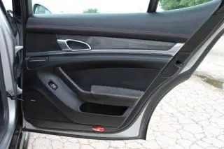 Porsche Panamera 2016